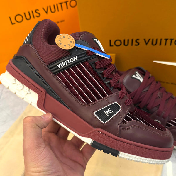 GU TOP QUALITY SNEAKERS